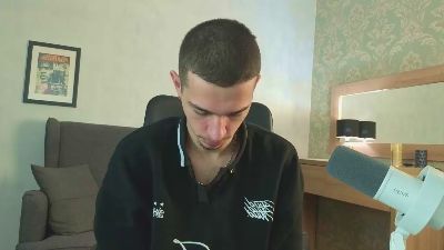 KaydenDrew live cam on Cam4