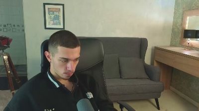 KaydenDrew live cam on Cam4
