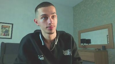 KaydenDrew live cam on Cam4
