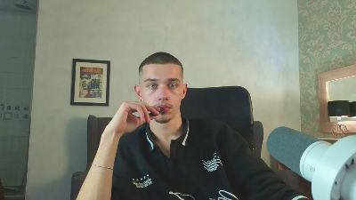 KaydenDrew live cam on Cam4