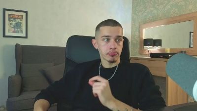 KaydenDrew live cam on Cam4