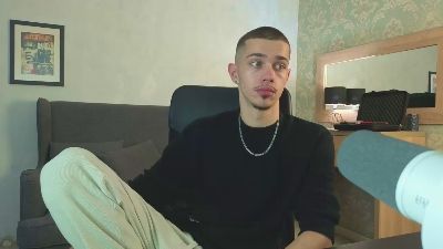 KaydenDrew live cam on Cam4