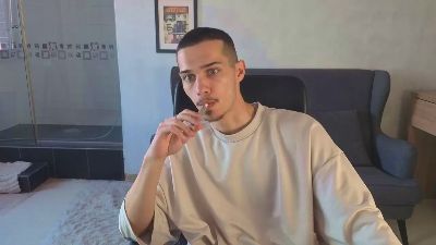 KaydenDrew live cam on Cam4