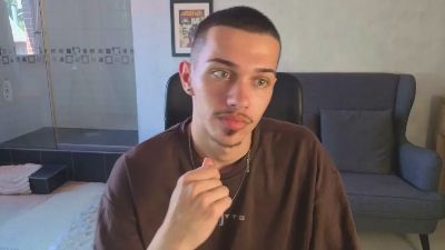 KaydenDrew live cam on Cam4
