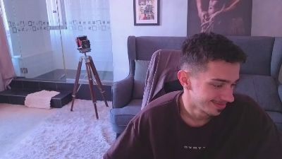 KaydenDrew live cam on Cam4