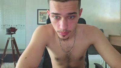 KaydenDrew live cam on Cam4