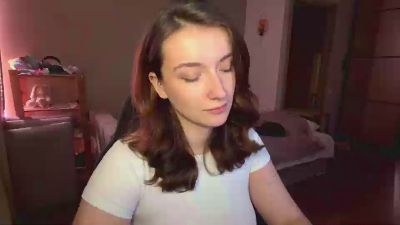 KayeBussink live cam on Cam4