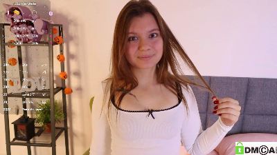 KaylaCoates live cam on Cam4