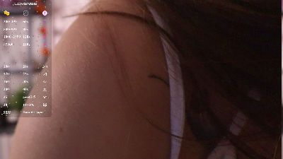KaylaCoates live cam on Cam4