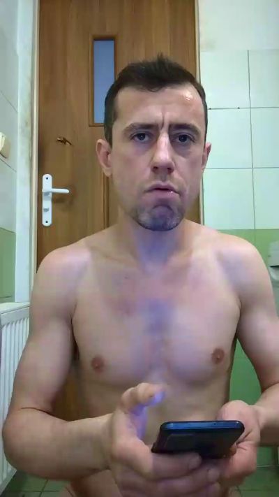 Kazanova_44 live cam on Cam4