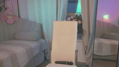 KazukoUdicious live cam on Cam4