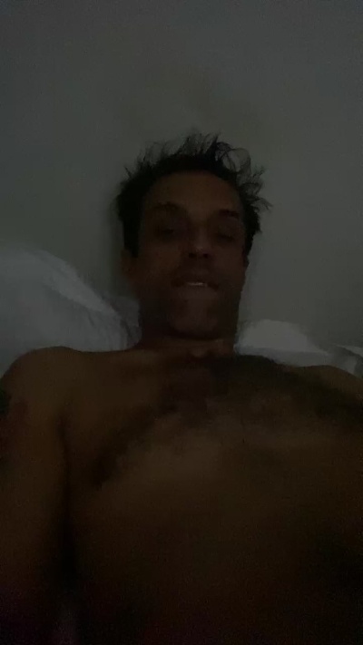 Kbnogue live cam on Cam4