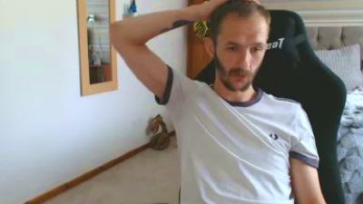 Keeno67 live cam on Cam4