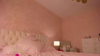 KeeshaGotsche live cam on Cam4