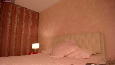 KeeshaGotsche live cam on Cam4
