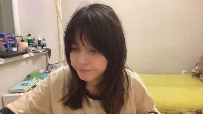 KeilaBallek live cam on Cam4