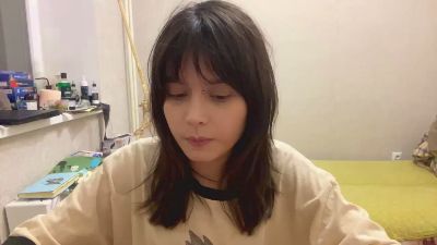 KeilaBallek live cam on Cam4