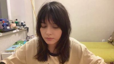 KeilaBallek live cam on Cam4