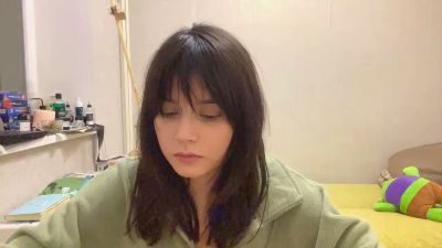KeilaBallek live cam on Cam4