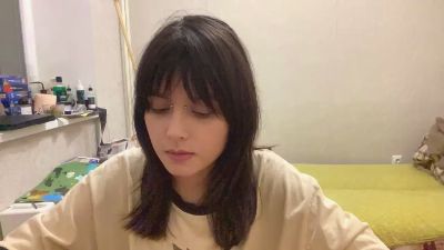 KeilaBallek live cam on Cam4