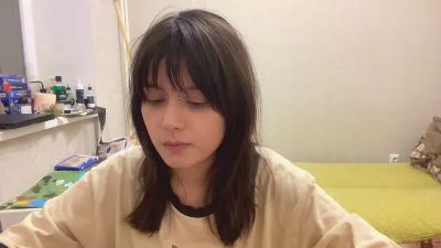 KeilaBallek live cam on Cam4