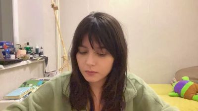 KeilaBallek live cam on Cam4