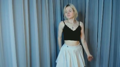 KeilaSolanki live cam on Cam4