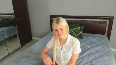 KeilaSolanki live cam on Cam4