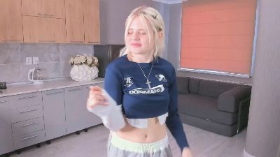 KeilaSolanki live cam on Cam4