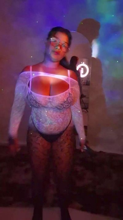 Keimhott550 live cam on Cam4