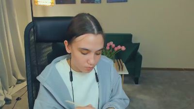 Profile and Statistics for KeiraShurkus on Cam4