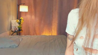 KelleeMath live cam on Cam4