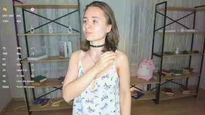 KelleeWitschi live cam on Cam4