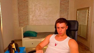 KellenWest live cam on Cam4