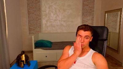 KellenWest live cam on Cam4