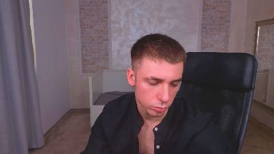 KellenWest live cam on Cam4