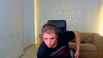 KellenWest live cam on Cam4