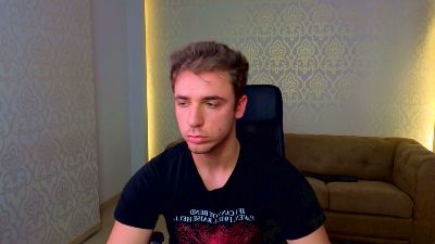 KellenWest live cam on Cam4