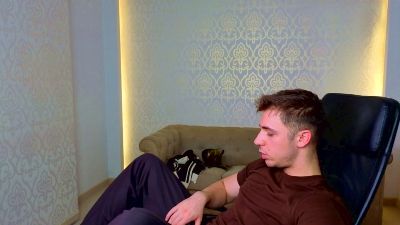 KellenWest live cam on Cam4