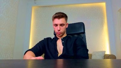 KellenWest live cam on Cam4