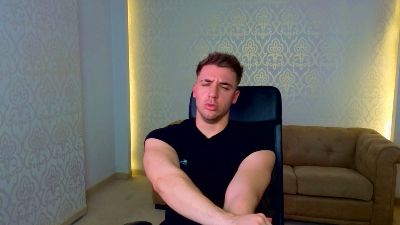 KellenWest live cam on Cam4