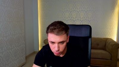 KellenWest live cam on Cam4