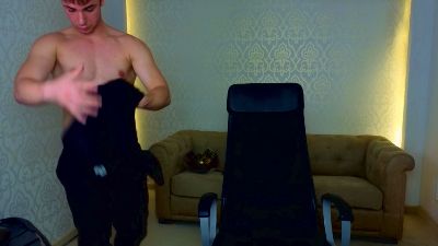 KellenWest live cam on Cam4