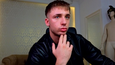 KellenWest live cam on Cam4