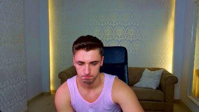 KellenWest live cam on Cam4