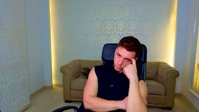 KellenWest live cam on Cam4