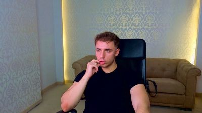 KellenWest live cam on Cam4