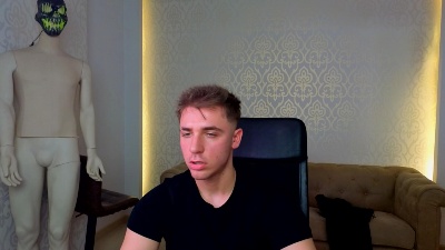 KellenWest live cam on Cam4