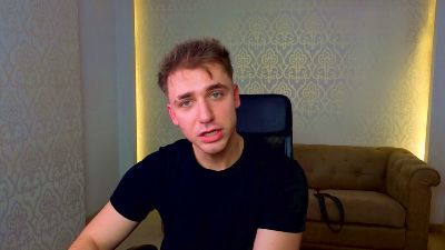 KellenWest live cam on Cam4