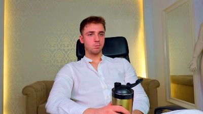 KellenWest live cam on Cam4